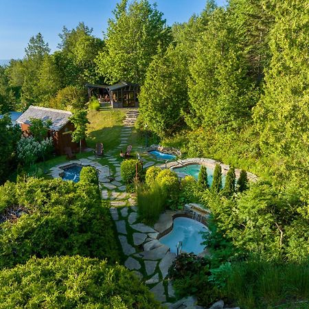 Auberge Des Falaises La Malbaie Buitenkant foto