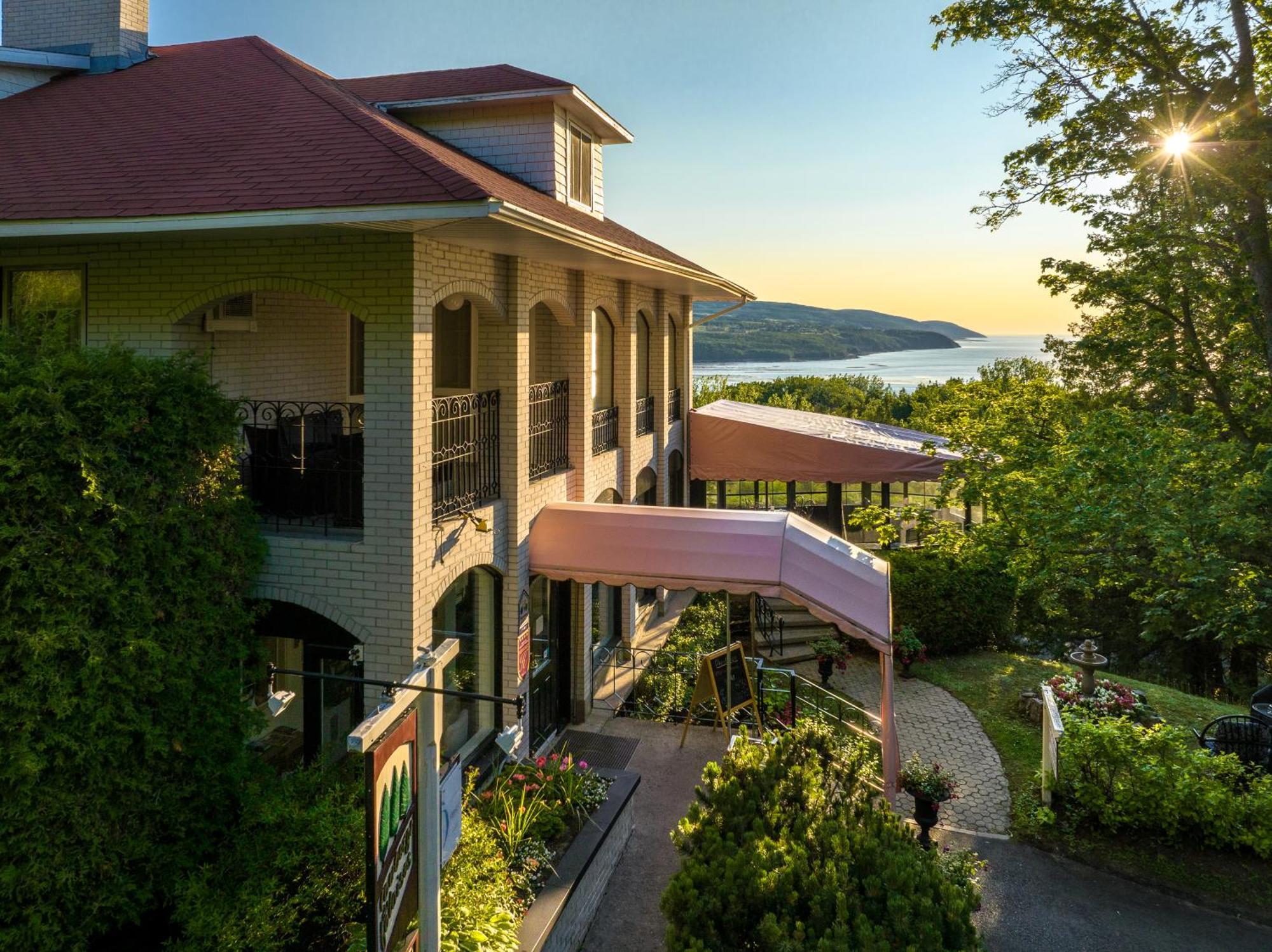 Auberge Des Falaises La Malbaie Buitenkant foto